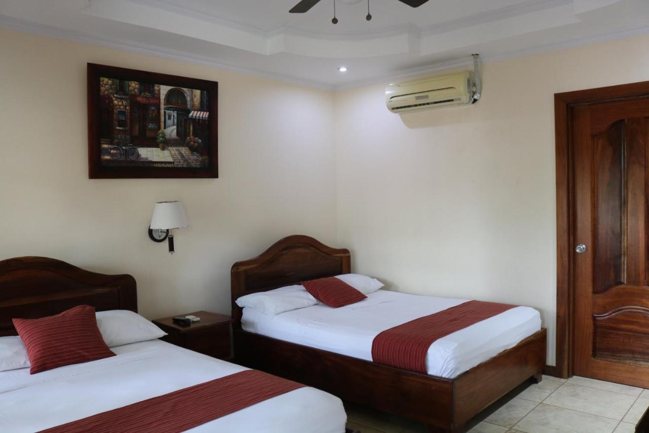 Cabinas Sueno Real San Rafael De Guatuso エクステリア 写真