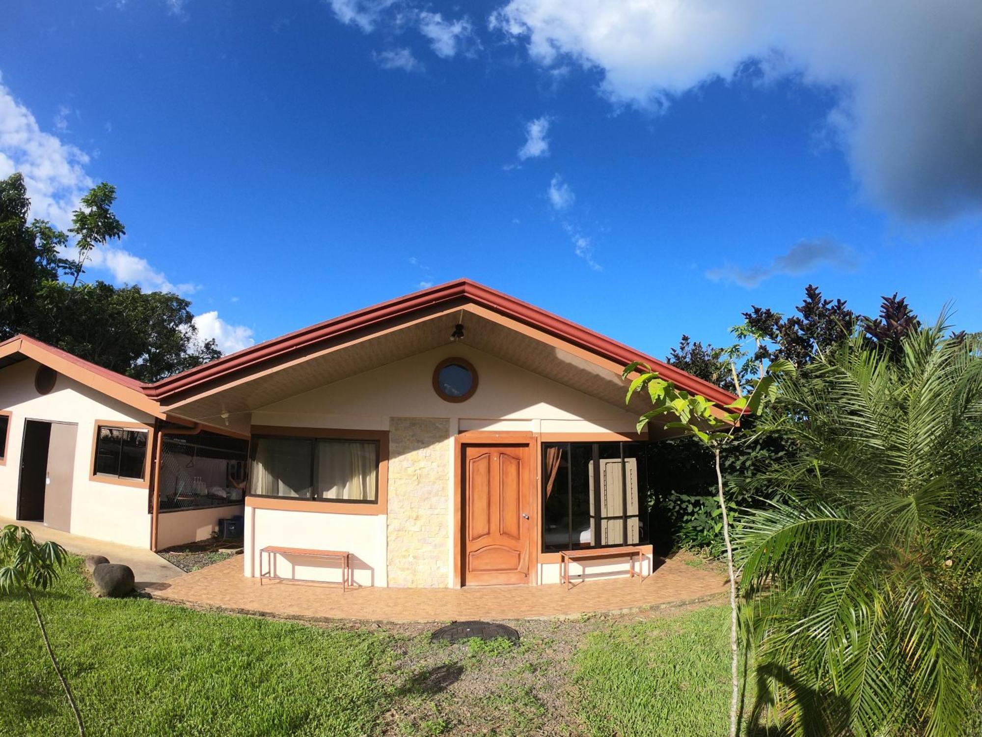 Cabinas Sueno Real San Rafael De Guatuso エクステリア 写真