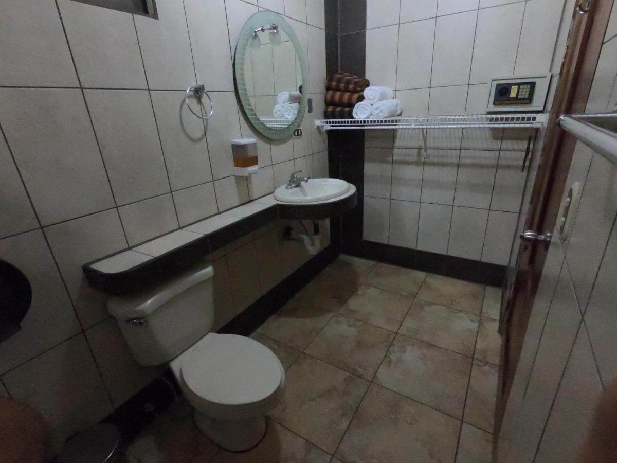 Cabinas Sueno Real San Rafael De Guatuso エクステリア 写真