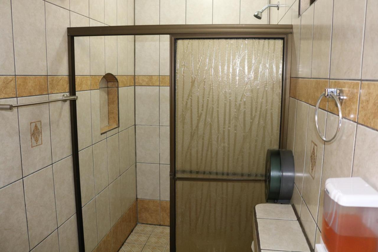 Cabinas Sueno Real San Rafael De Guatuso エクステリア 写真