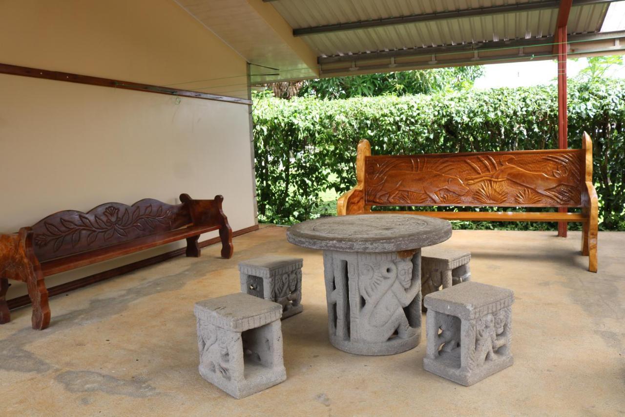 Cabinas Sueno Real San Rafael De Guatuso エクステリア 写真